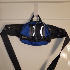 Fannypack mountain equipment coop, vintage